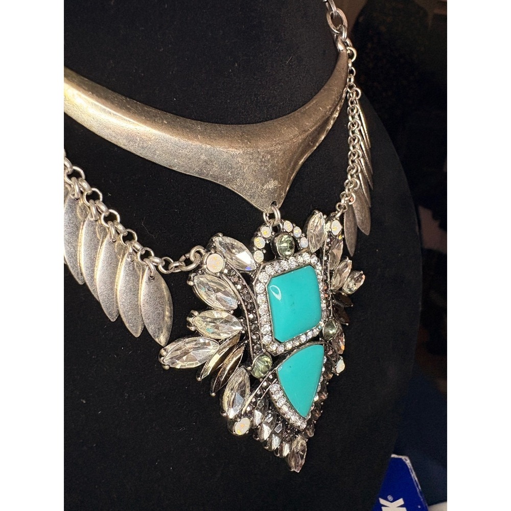 Chunky Statement Bib Necklace Turquoise Gemstones Silver Tone Layered Pendant - Picture 2 of 6
